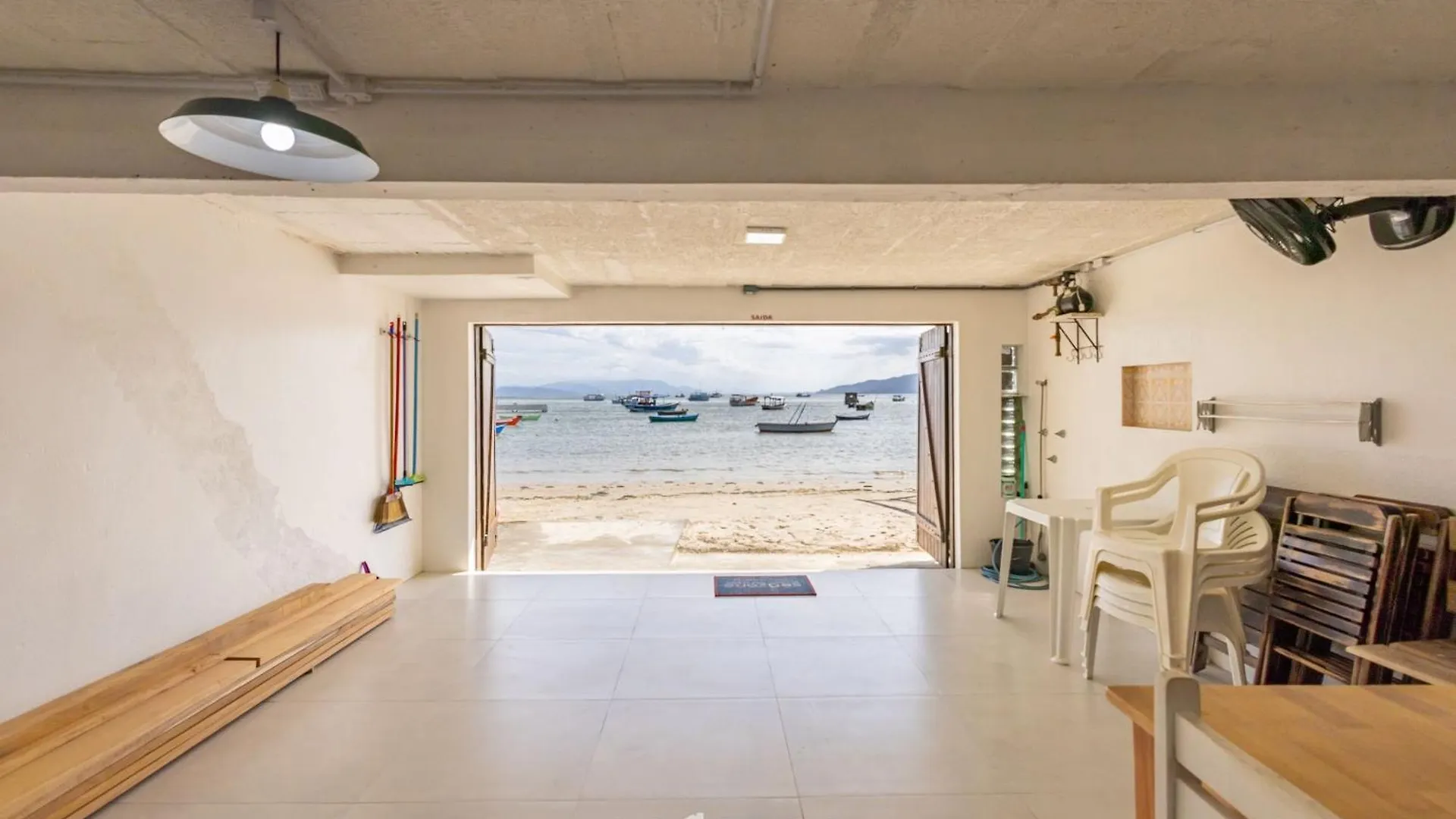 Casa 3Q Pe Na Areia C/ Churrasq. Apc2200 Bombinhas